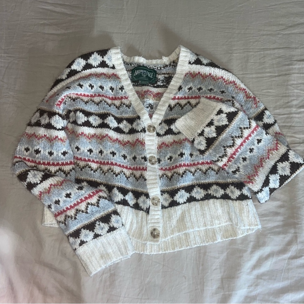 American eagle sweater